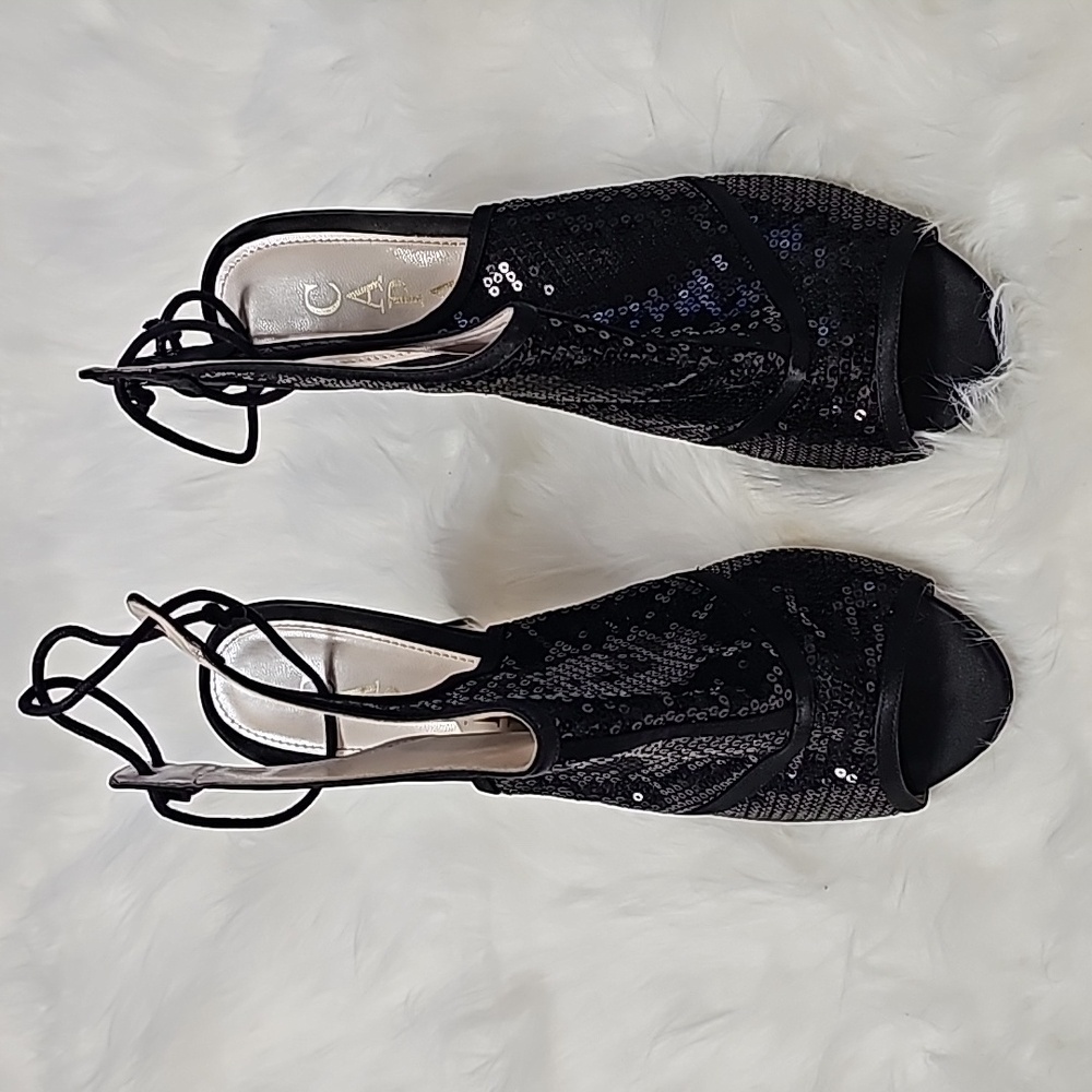 Black SEQUINS heels